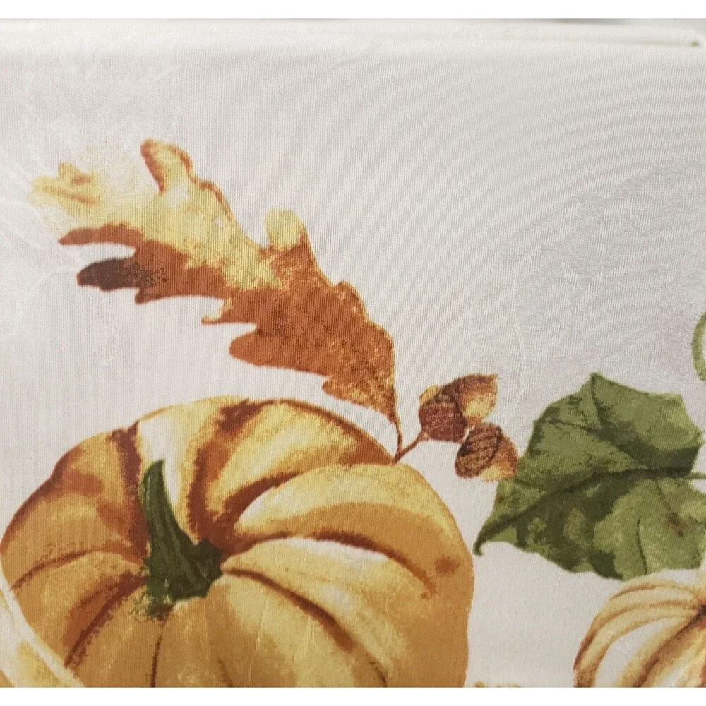 1 Fabric Tablecloth, 52